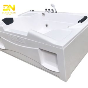 Bồn tắm massage AMAZON TP-8009 (3 mặt yếm)